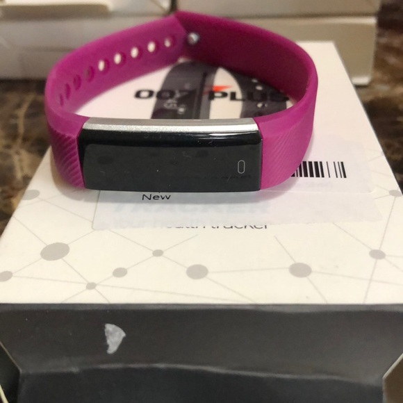 Fitness tracker - Picture 1 of 2